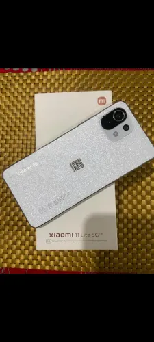 Xiaomi mi 11 lite 5g 128 giga 8+4 de ram 