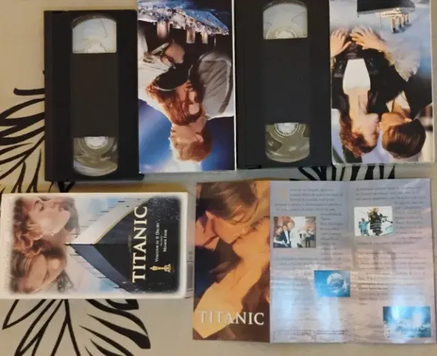 6 VHS reservados para comprador