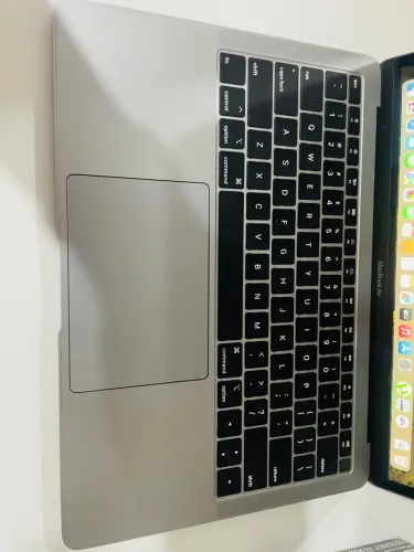 macbook air retina 2019