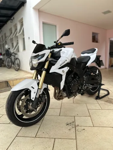 Suzuki GSR 750 2016