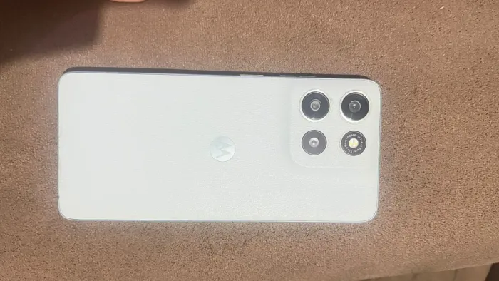 Moto g56