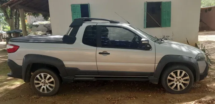 Fiat Strada Adventure Flex 1.8 2015 cabine estendida 