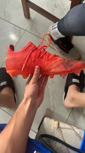 Chuteira trava mista puma profissional 42