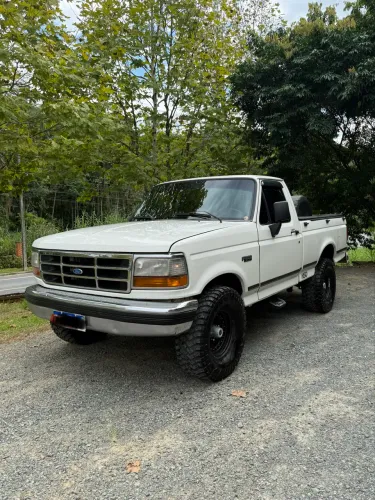 Ford F-1000 XLT 2.5 HSD Diesel TB 1997
