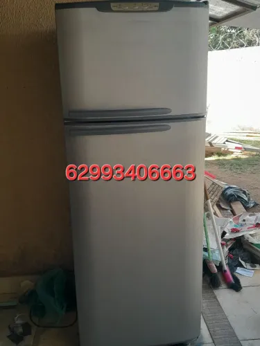 Geladeira 415 litros electrolux frosfree