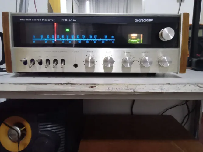RECEIVER GRADIENTE STR 1050