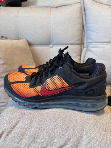 Nike Air Max 360 - Laranja e Preto - Tam. 40 BRA 