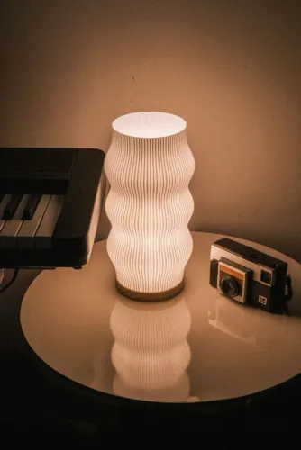 Luminária Decorativa De Mesa Abajur Moderno Filamento Led