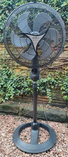 Ventilador Coluna Britânia 40cm 220v - Vento bastante forte