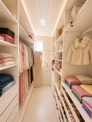 Próximo ao Caribessa e Parque Parahyba II. 2 quartos c closet, projetados.