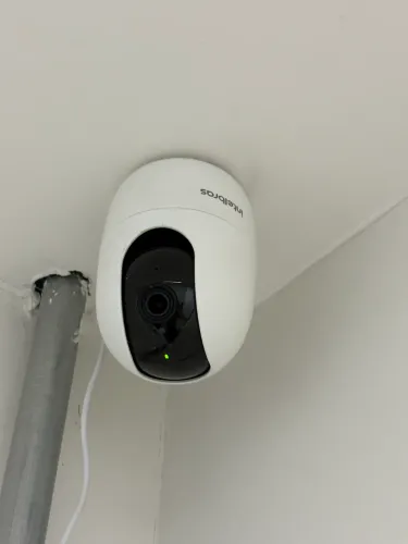Câmera Inteligente iM4C 360° e MicroSD 64GB Branca Intelbras