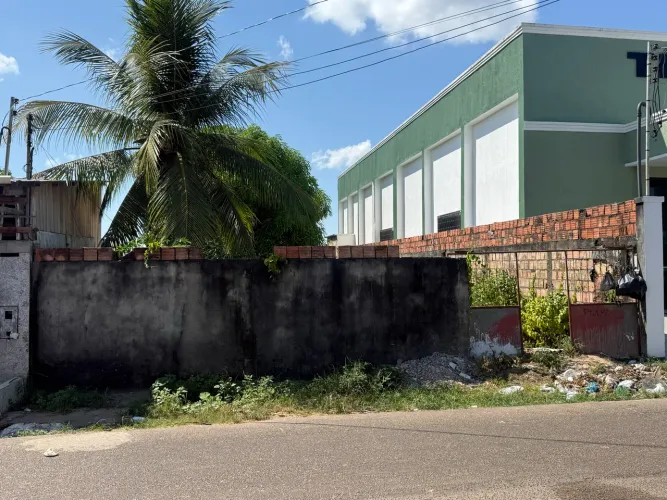 Vende-se Terreno em Manacapuru