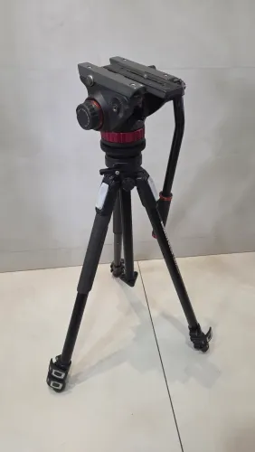 Tripé Manfrotto 190X com Cabeça 502AH e Niveladora Sunwayfoto DYH-90