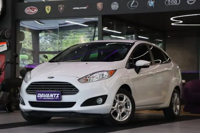 Ford Fiesta Sedan 1.6 16V Flex Aut. 2015