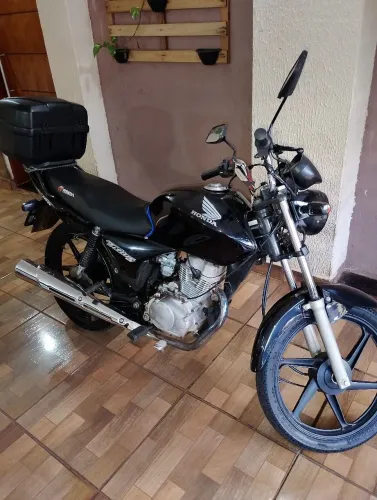 Titan Es 2004 novíssima