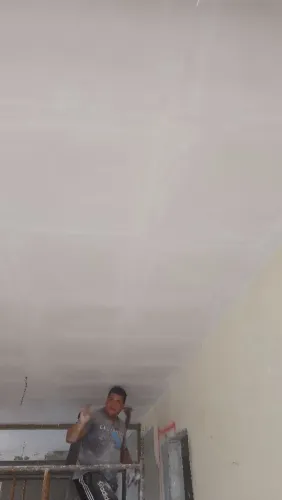 Gesseiro disponível 