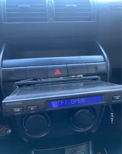 Rádio Retratil 