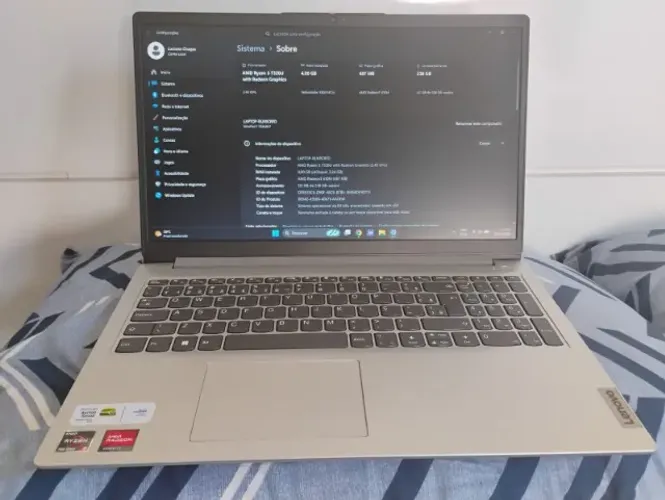 Notebook Lenovo ( 11 Meses de Uso )