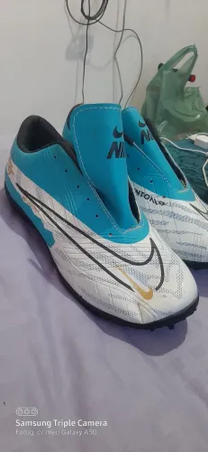 Chuteira nike 39/40