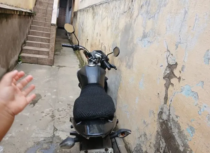 Vendo moto ou troco por pc gamer completo ou ps5 + telefone 