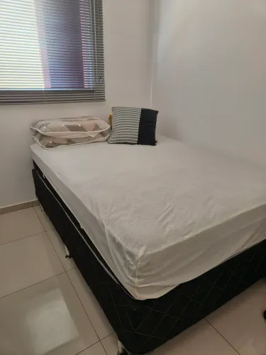 Cama box casal