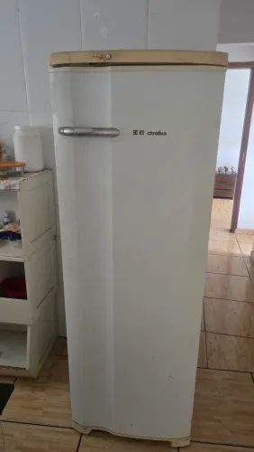 Geladeira Electrolux