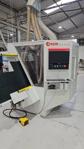 Centro de furação SCM Cyflex 900 completo com furação serra fresa e leitor Marca SCM