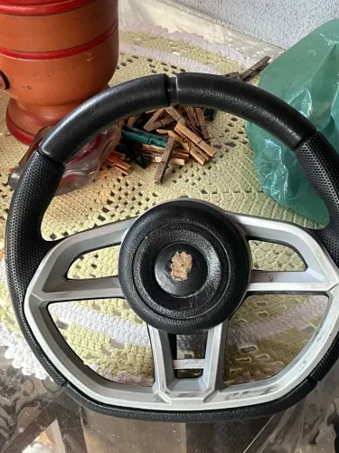 VOLANTE UNIVERSAL PRA CARRO