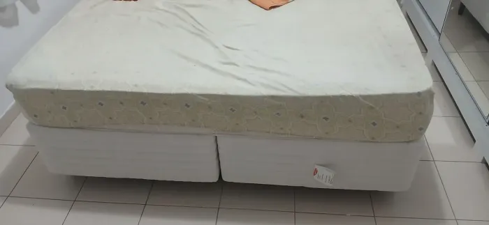 Doação Cama Box Usada Queen Herbal com Base