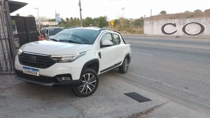 Fiat Strada Volcano 1.3 Flex 8V CD 2023
