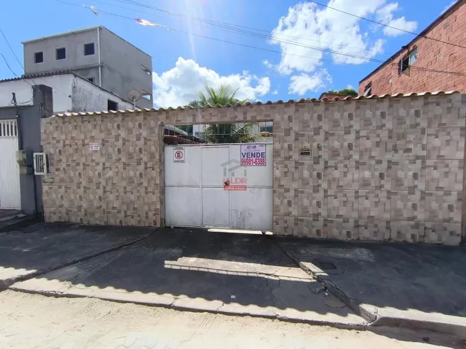 Casa à Venda em Jardim Carapina, Serra - 4 Dormitórios