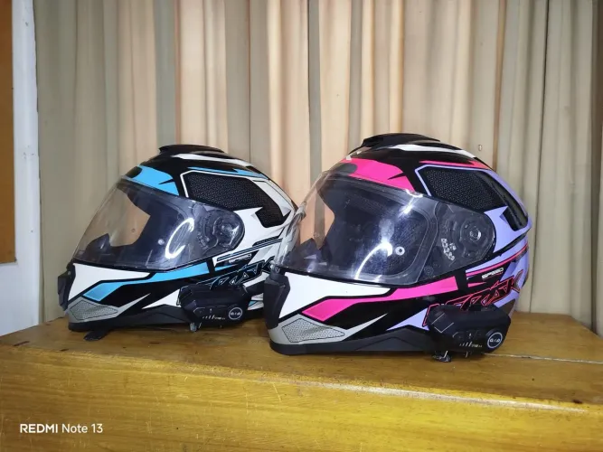 Capacete norisk + intercomunicador 