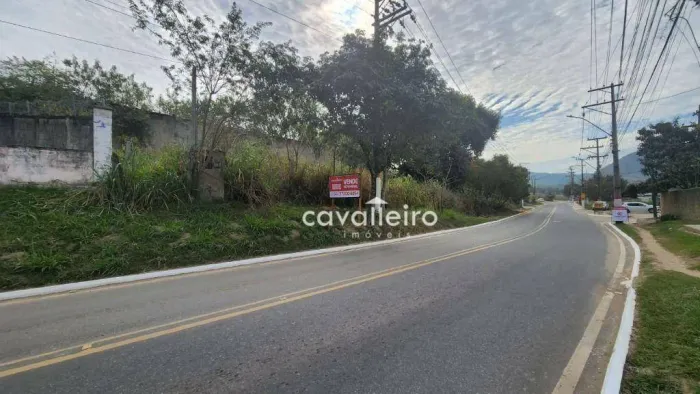 Área à venda, 4.308m² na Estrada do Caxito - Caxito - Maricá/RJ