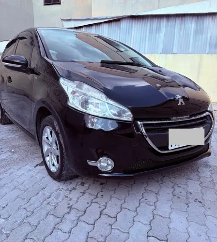 Peugeot 208 Allure 1.6 Flex 16V 5P Aut. 2016