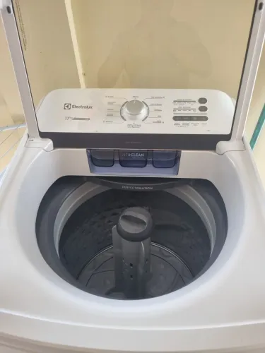 Maquina de lavar Eletrolux 17kg
