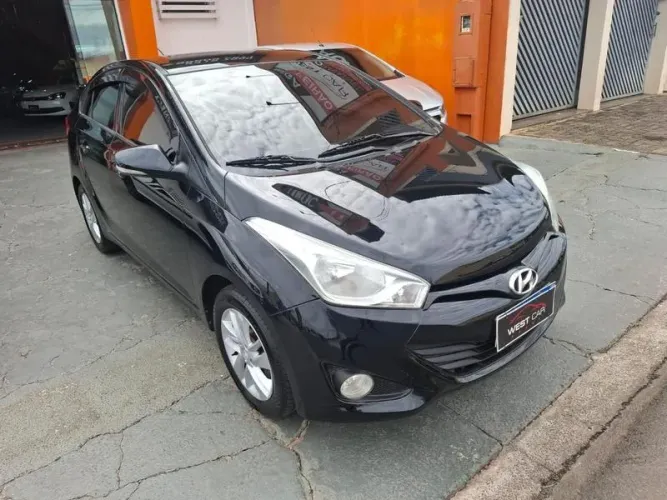 Hyundai HB20S Unique 1.0 Flex 12V Mec. 2014