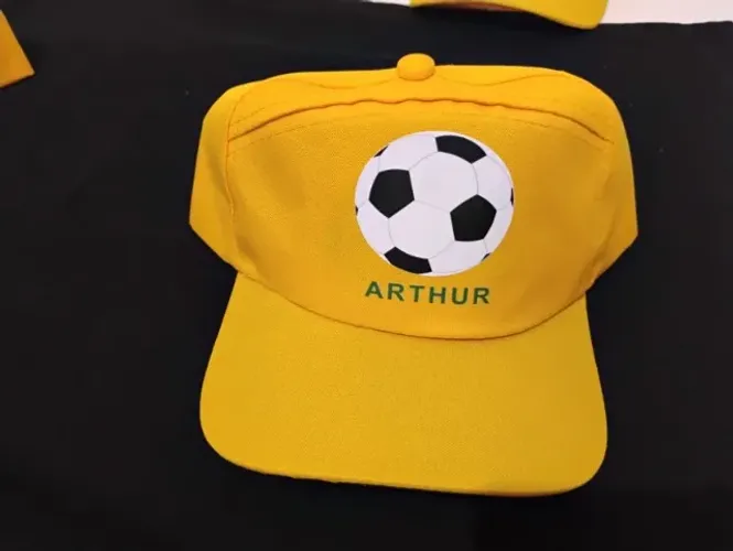 Boné Tema Futebol Lembrancinha kit C/10 bonés para Aniversário Copa do Mundo Futebol