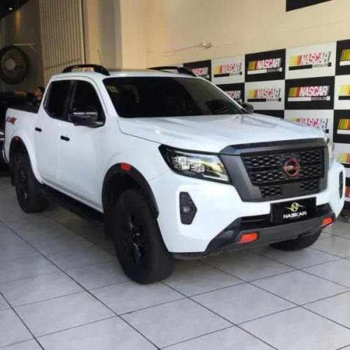 Nissan Frontier Pro4x CD 4X4 2.3 Bi-TB Die. AUT 2024