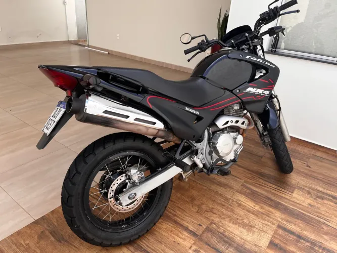 Honda NX 4 Falcon 400 2007
