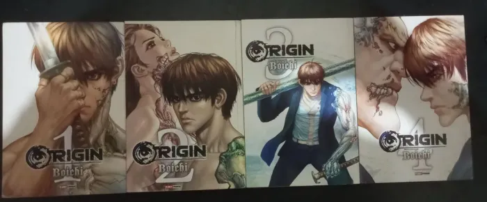 Mangá Origin em bom estado, do vol 1 ao 4.