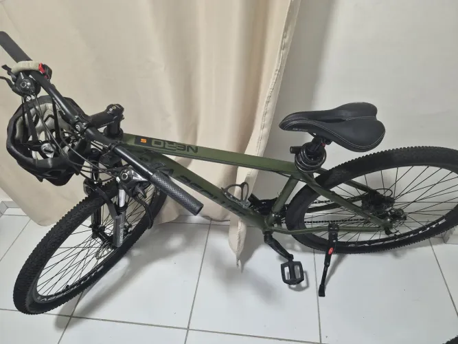 Bicicleta Absolute Nero 5 + Capacete