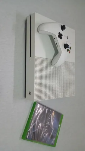 XBOX ONE S 1TB