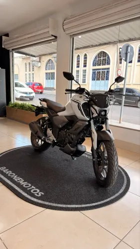 YAMAHA FZ15 ABS 2027 0KM