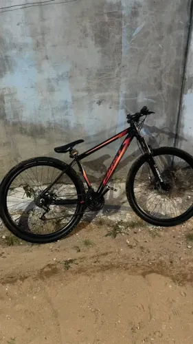 Bike First Seminova - Suspensão Absolute com Trava e Pneus Michelin