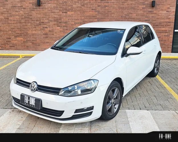 Volkswagen Golf Comfortline 1.4 TSI 140cv Aut. 2015
