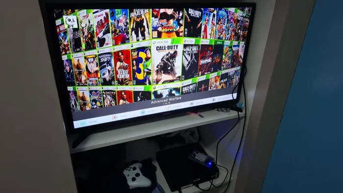Xbox 360 desbloqueado com HD 500gb lotado de jogos