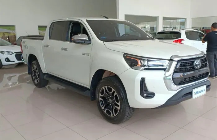 Toyota Hilux CD SRX 4X4 2.8 TDI 16V Diesel Aut. 2022