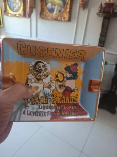 Cinzeiro em porcelana chinesa, peça antiga pra colecionadores