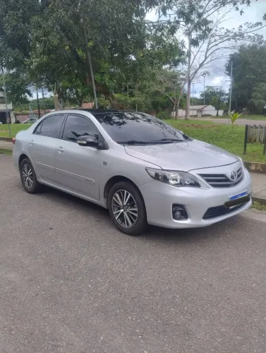 Toyota Corolla XEI 2.0 Flex 16V Aut. 2012