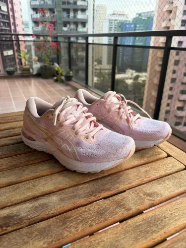 Tênis Asics Gel Cumulus 23 - 36 BR